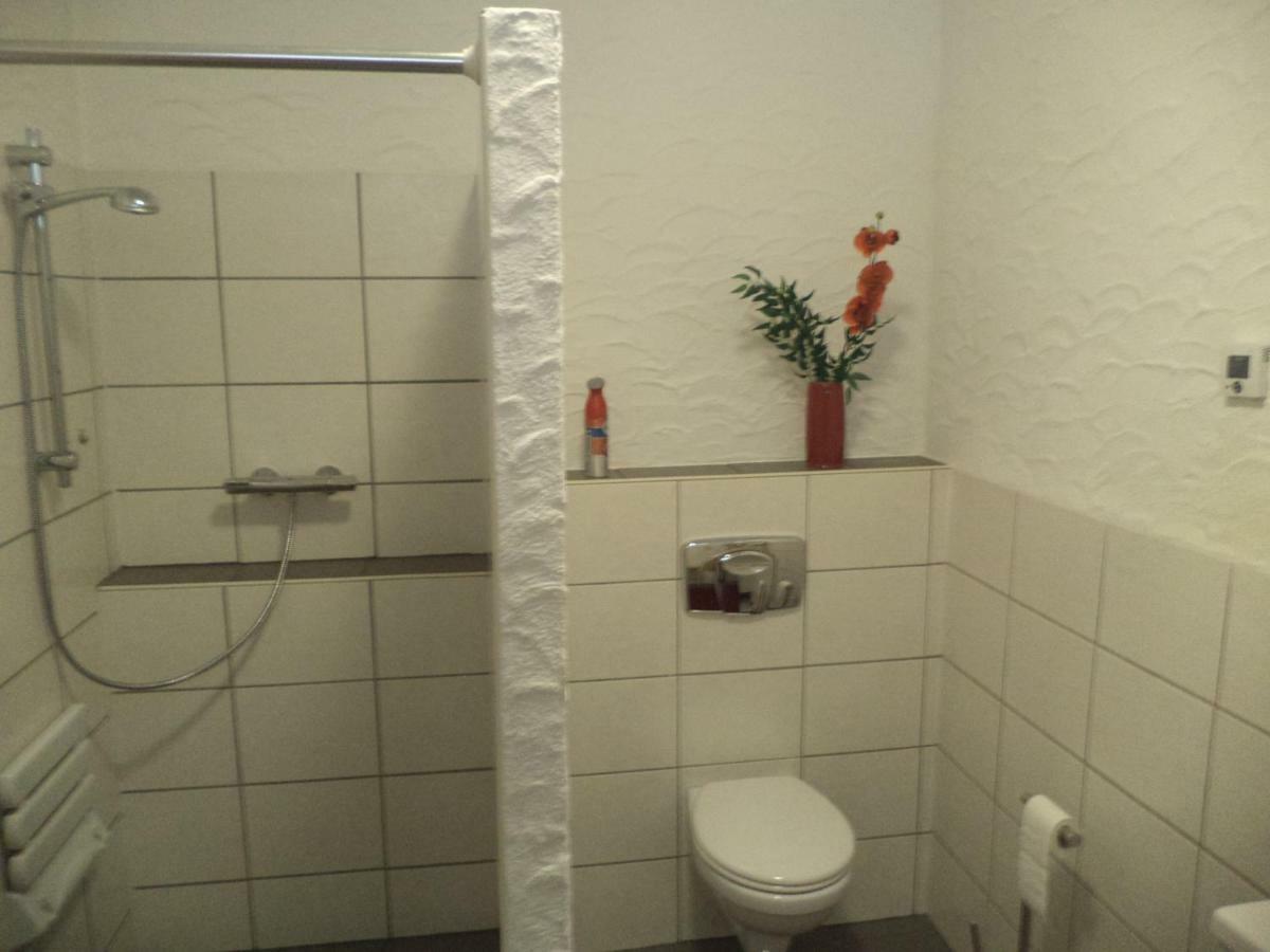 Ferienappartment Mit Schlafzimmer Farschweiler Exterior photo